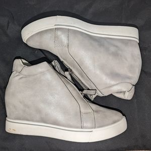Maurice's Silver wedge sneaker